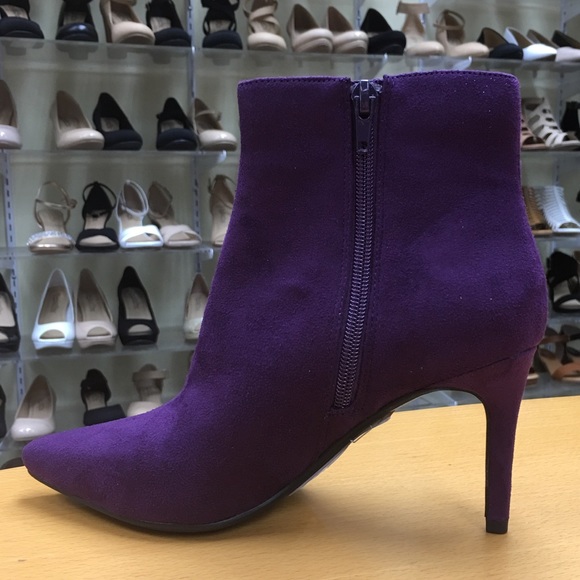 💜 Sexy Delicious PURPLE faux suede heel BOOTIE 💜 - Picture 7 of 7